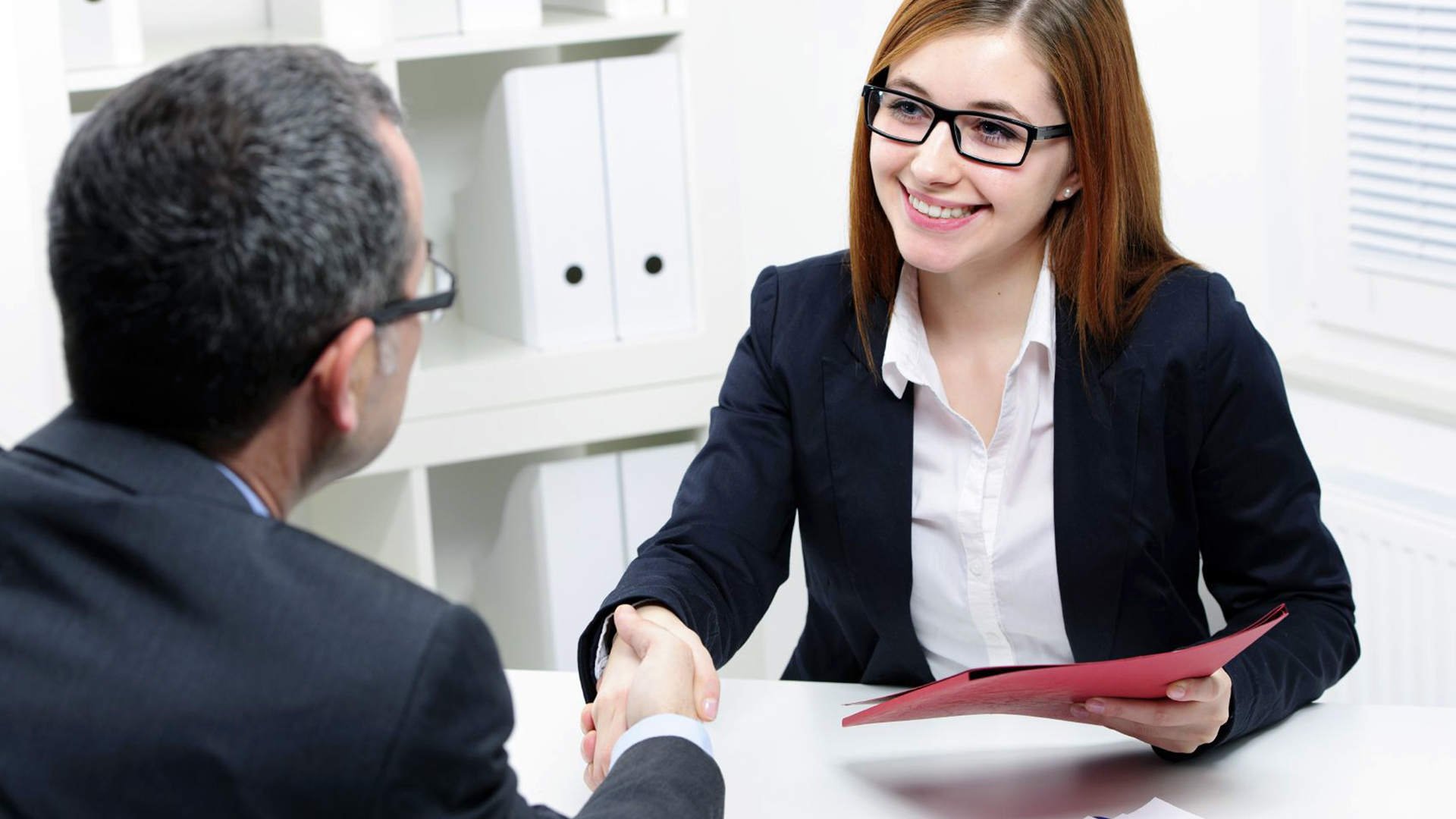 gestion laboral contratos nominas seguros sociales