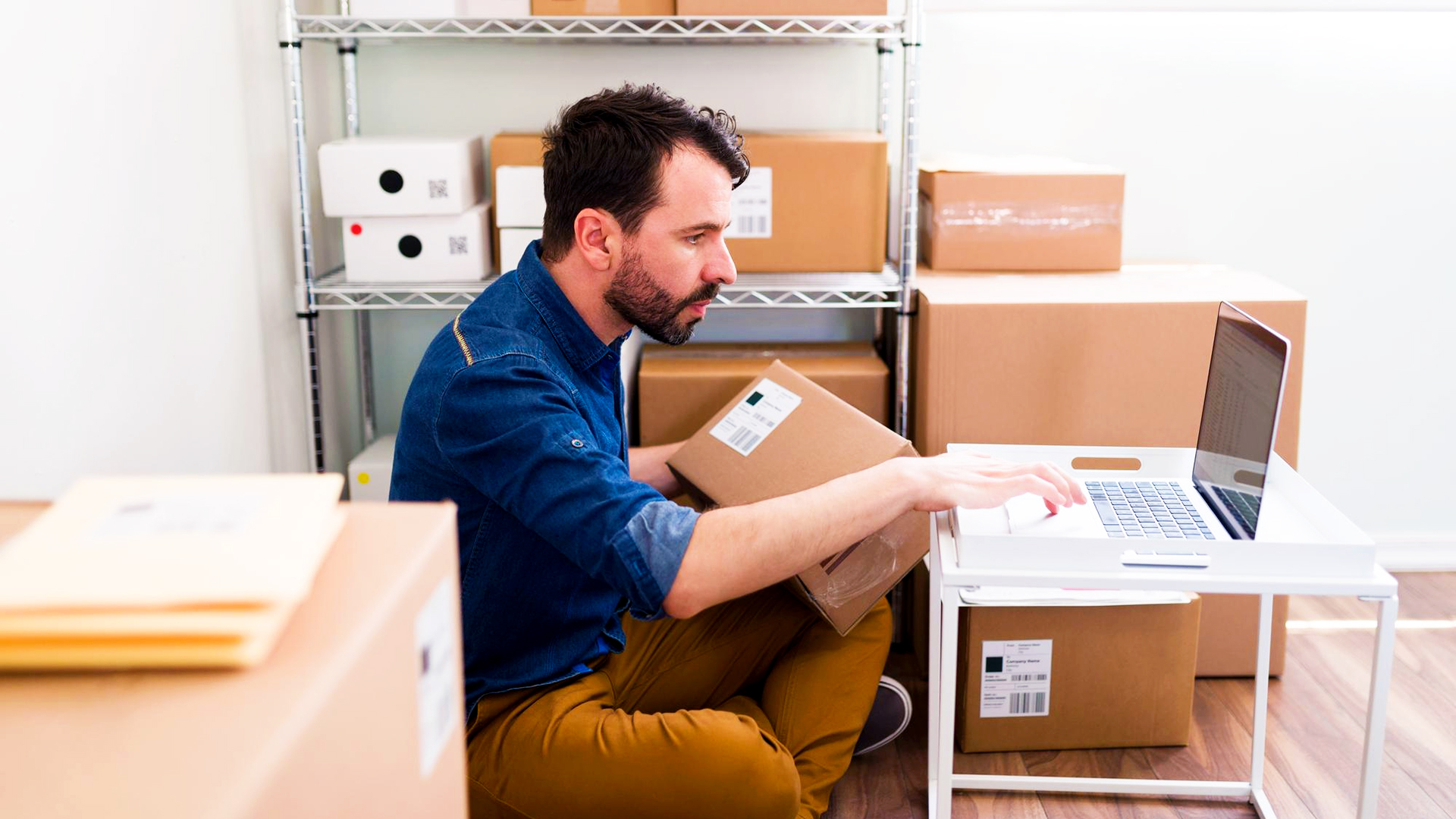 dependiente comercio promotor punto venta e commerce